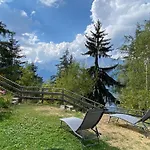 Tranquil With Balcony