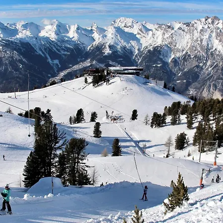 Tranquil With Balcony Σαλέ *