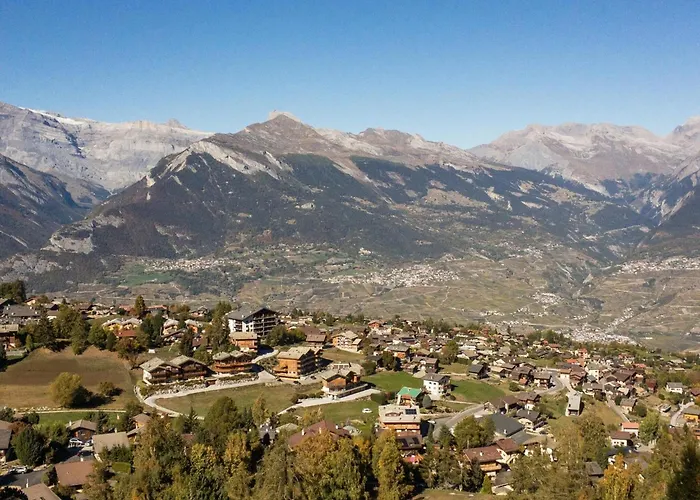 Tranquil With Balcony *