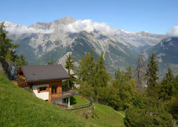 Tranquil With Balcony *