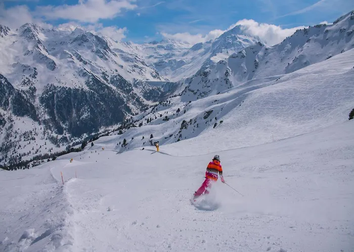 Tranquil With Balcony 木屋
