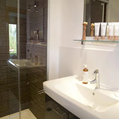 Alpesi faház Tranquil With Balcony Fey (Nendaz)